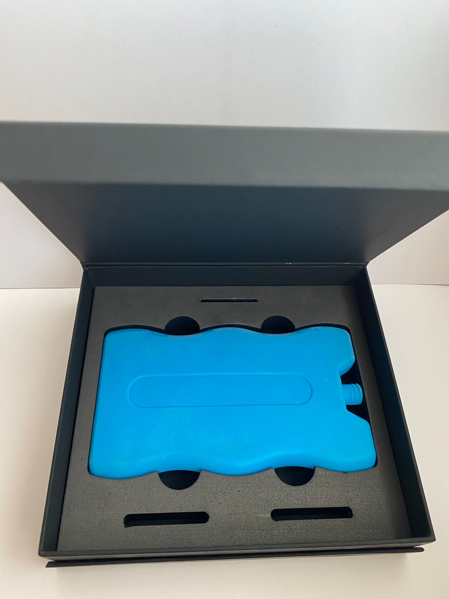 GIFT BOX 1X100g. Russian sturgeon