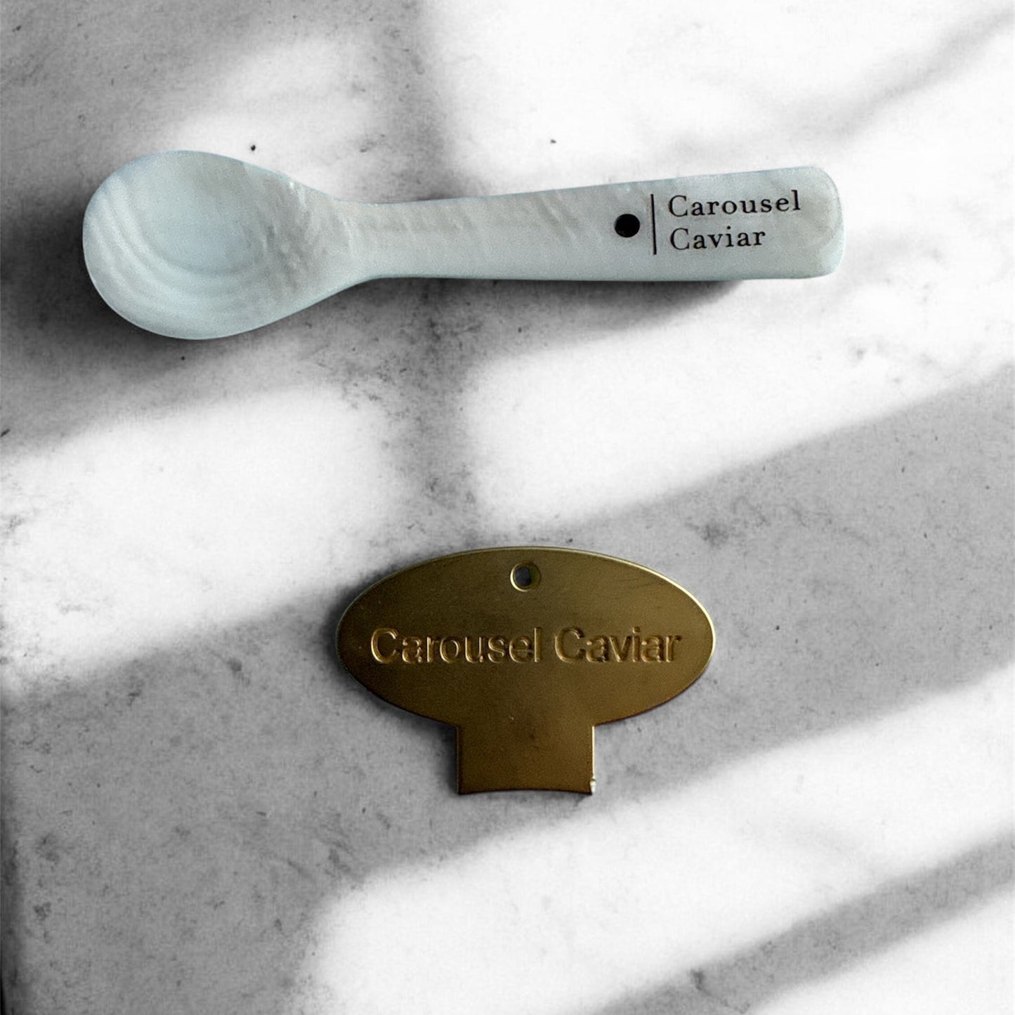 CAROUSEL CAVIAR  - HANDMADE PEARL CAVIAR SPOON WITH LOGO  - 10 cm