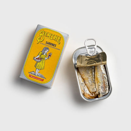 Spicy sardines with carrots and pickles in olive oil 125g.